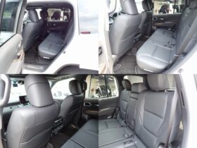
									TOYOTA Land Cruiser Wagon ZX Diesel Turbo Pearl White 2022′ EBH3U full								