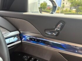 
									BMW 7 Series 740i Excellence Pearl White 2024′ EBH4P full								