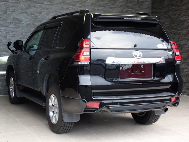 TOYOTA Land Cruiser Prado TX Sunroof 7 Seater Black 2021′ EBH7O