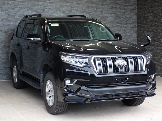 TOYOTA Land Cruiser Prado TX Sunroof 7 Seater Black 2021′ EBH7O