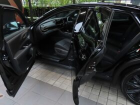 
									TOYOTA Crown CrossOver RS The70th Black 2025′ EBP36 full								