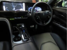 
									TOYOTA Crown CrossOver RS The70th Black 2025′ EBP36 full								