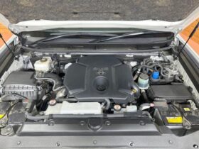 
									TOYOTA Land Cruiser Prado TX L Packet Matte Black Ed Pearl White 2023′ EBPQD full								