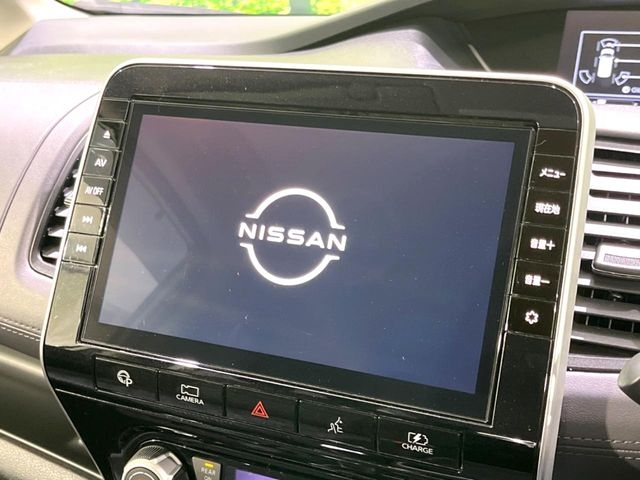 NISSAN Serena e-POWER Highway Star V Pearl White 2020′ EBQ1Y