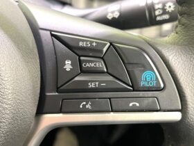 
									NISSAN Serena e-POWER Highway Star V Pearl White 2020′ EBQ1Y full								
