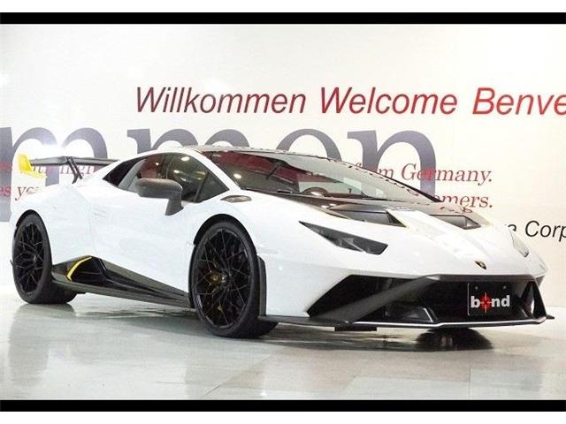 Lamborghini Huracan STO White 2021′ EBT09