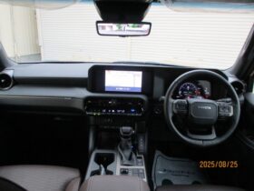 
									TOYOTA Land Cruiser Wagon 2.7 VX First Edition Brown 2024′ EBT1F full								