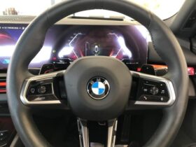 
									BMW 5 Series 523d xDrive M Sport Pearl White 2025′ EDMB5 full								