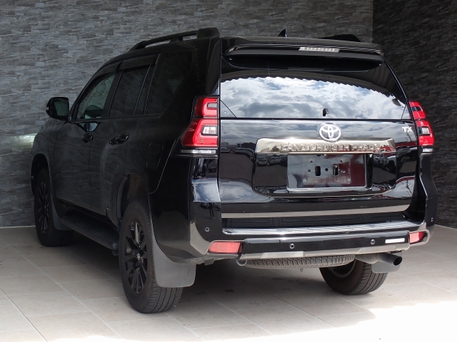 TOYOTA Land Cruiser Prado TX L Packe 70th Anivasari LTD Black 2021′ EDMGW