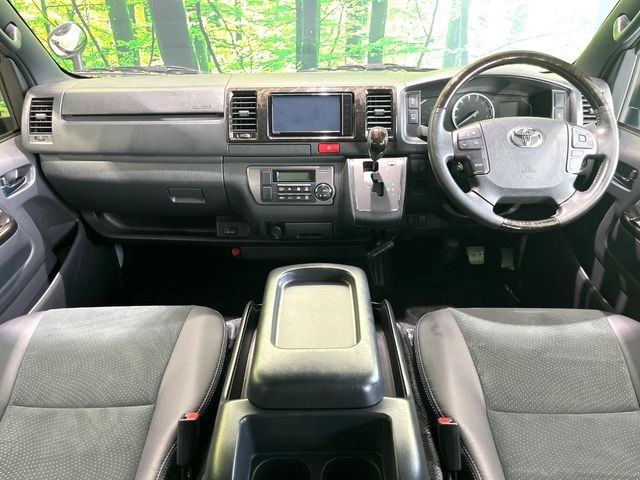 TOYOTA Hiace Van Super GL Dark Prime 2 Long White 2023′ EDU40