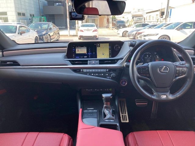 Lexus ES F Sport Pearl White 2020′ EDUJX