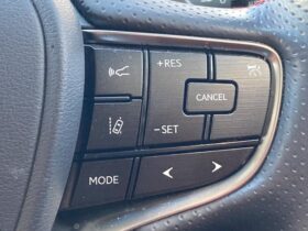 
									Lexus ES F Sport Pearl White 2020′ EDUJX full								