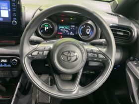 
									TOYOTA Yaris G Pink 2023′ EDUUC full								