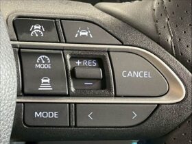 
									TOYOTA Noah X Pearl White 2023′ EDZK8 full								