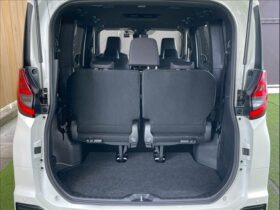 
									TOYOTA Noah X Pearl White 2023′ EDZK8 full								