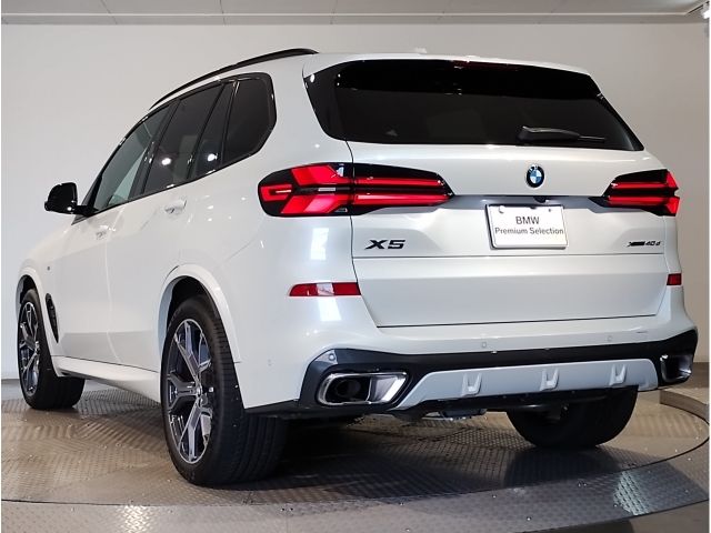 BMW X5 xDrive40d M Sport Pearl White 2024′ EFRG3