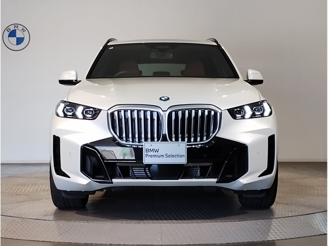 BMW X5 xDrive40d M Sport Pearl White 2024′ EFRG3
