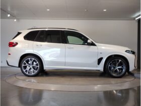 
									BMW X5 xDrive40d M Sport Pearl White 2024′ EFRG3 full								