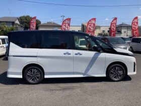 
									NISSAN Serena e-4ORCE Highway Star V Pearl White/Black 2025′ EFRJ9 full								
