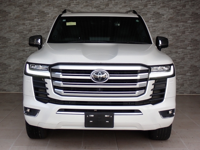 TOYOTA Land Cruiser Wagon ZX Pearl White 2021′ EFRJN