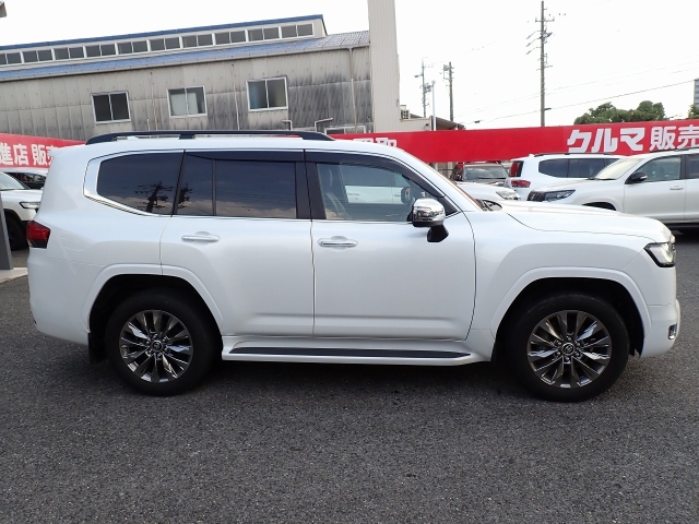 TOYOTA Land Cruiser Wagon ZX Pearl White 2021′ EFRJN