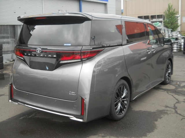 TOYOTA Vellfire Z Premier Gray 2025′ EFRKF