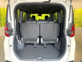 
									TOYOTA Noah S-G Pearl White 2024′ EFZCJ full								