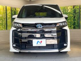 
									TOYOTA Noah S-G Pearl White 2024′ EFZCJ full								