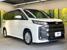
									TOYOTA Noah S-G Pearl White 2024′ EFZCJ full								