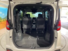 
									TOYOTA Noah S-Z Pearl White 2023′ EFZJ0 full								