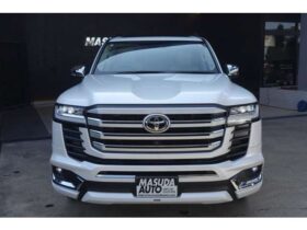 
									TOYOTA Land Cruiser Wagon ZX Pearl White 2024′ EG0ND full								