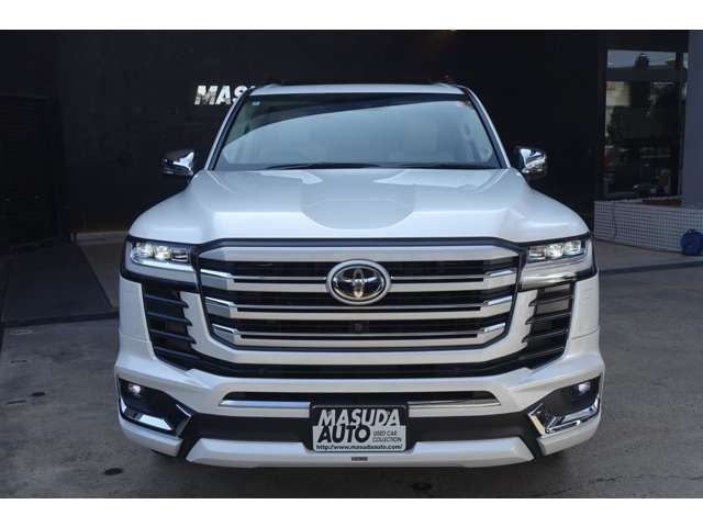 TOYOTA Land Cruiser Wagon ZX Pearl White 2024′ EG0ND
