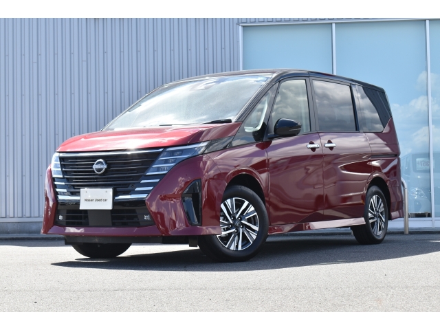 NISSAN Serena e-4ORCE Highway Star V Red/Black 2024′ EG0O4