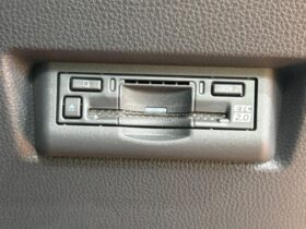 
									TOYOTA Land Cruiser Wagon VX Pearl White 2024′ EG16D full								