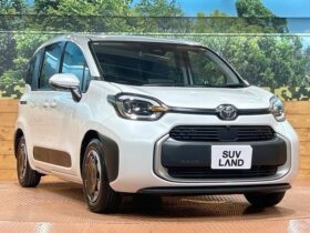 
									TOYOTA Sienta Z Pearl White 2025′ EI4H8 full								
