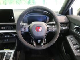 
									HONDA Civic Racing Black Package White 2025′ EI4MS full								