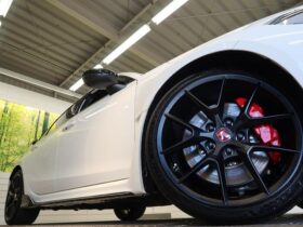 
									HONDA Civic Racing Black Package White 2025′ EI4MS full								