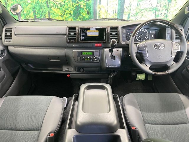 TOYOTA Hiace Van Super GL Dark Prime 2 Long Black 2025′ EI5G5