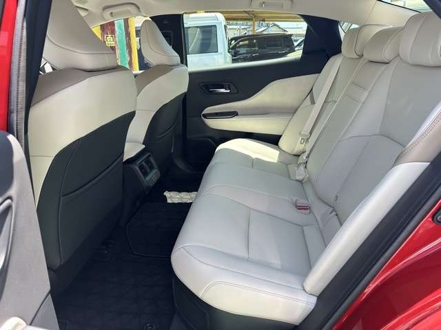 TOYOTA Crown CrossOver G Leather Package Red 2023′ EI5MB