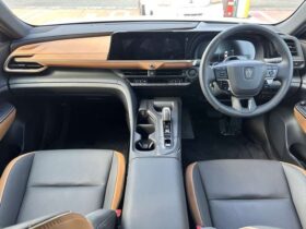 
									TOYOTA Crown CrossOver RS Advanced Pearl White 2023′ EI5NC full								