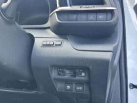 
									TOYOTA Crown CrossOver RS Advanced Pearl White 2023′ EI5NC full								