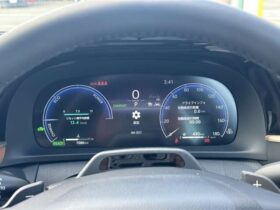 
									TOYOTA Crown CrossOver RS Advanced Pearl White 2023′ EI5NC full								