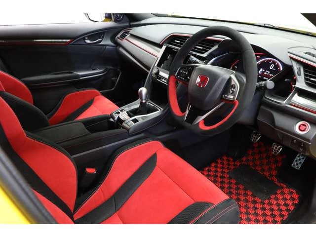 HONDA Civic Type R Limited Edition Yellow 2021′ EI5W5