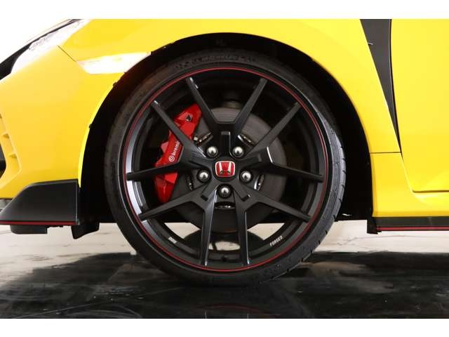 HONDA Civic Type R Limited Edition Yellow 2021′ EI5W5