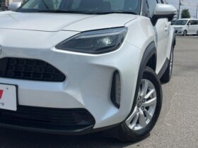 
									TOYOTA Yaris Cross G Pearl White 2023′ EI5Z4 full								