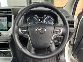 
									TOYOTA Land Cruiser Prado TX L Packet Matte Black Ed Pearl White 2022′ EI65F full								