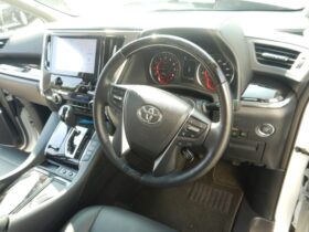 
									TOYOTA Alphard S C Package Pearl White 2023′ EK1WC full								