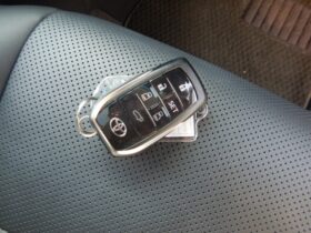 
									TOYOTA Alphard S C Package Pearl White 2023′ EK1WC full								