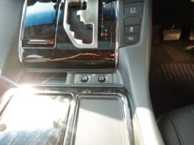 
									TOYOTA Alphard S C Package Pearl White 2023′ EK1WC full								