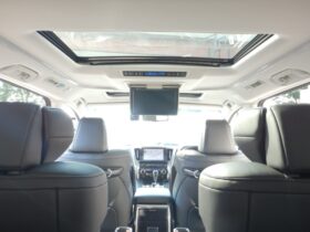 
									TOYOTA Alphard S C Package Pearl White 2023′ EK1WC full								